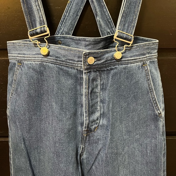 Gap jeans with suspenders - Picture 2 of 6